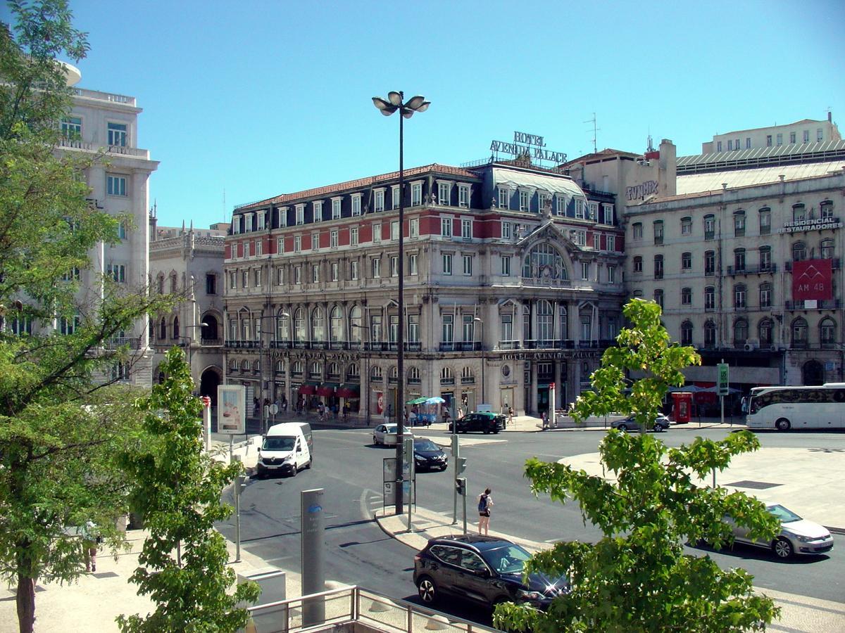 Inn-Chiado Restauradores Prime Suites Lisbon Exterior photo